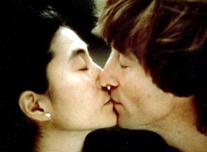 John Lennon y Yoko Ono explican su amor en un video
