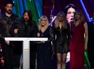 En el nombre de Kurt: mirá el show del ingreso de Nirvana al Salón de la Fama completo