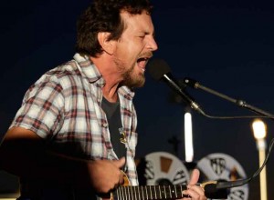 En Israel se enojaron con Eddie Vedder