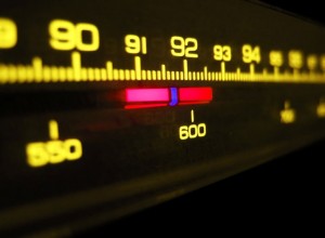 Mal de época: una radio acorta las canciones para los oyentes no se aburran