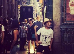 Boom Boom Kid volvió de su gira europea con un show acústico