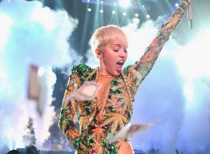 Miley Cyrus en la Argentina: así empezó el show