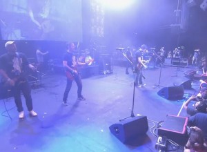 Solidarios: Attaque 77, Decadentes y Los Tipitos hicieron vibrar al Luna