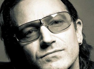 ¿Por qué Bono usa siempre anteojos de sol?