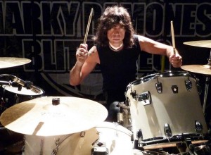 Marky sobre el sonido de los Ramones: «Es como un ejército que se acerca»