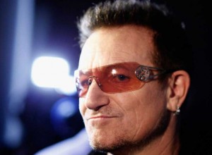 Operaron con éxito a Bono