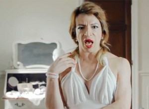 Transformar la conciencia: Lizy Tagliani en un clip contra la discriminación