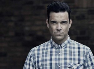 Robbie Williams muestra la cola en la tapa de su nuevo disco