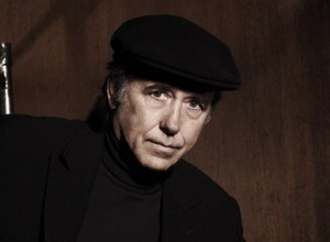 Serrat de oro: 50 años arriba de los escenarios