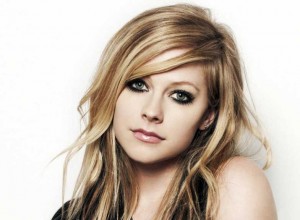 Avril Lavigne negó tener problemas con las drogas
