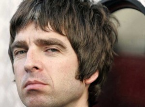 Noel Gallagher: “Liam debe sacar un disco solista”