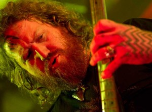 Un Mastodon para un Jackass