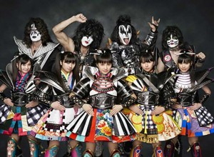 Kiss bizarro: mirá el video de su participación con Momoiro Clover Z