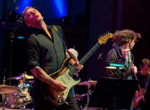 Primeros videos del show de Mad Season con Chris Cornell y Duff McKagan