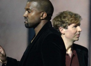 Polémico: Kanye West subió al escenario cuando ganó Beck