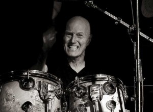 AC/DC confirmó que Chris Slade será el baterista de la gira
