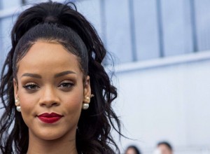 Rihanna adelantó un tema nuevo vía Dubsmash