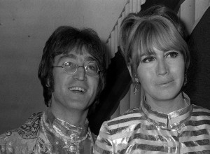Paul McCartney, Ringo Starr y Yoko Ono recordaron a Cynthia Lennon