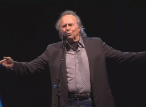 Serrat en Tigre: volvé a ver el inicio del show