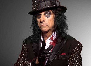 Alice Cooper sobre el resurgimiento de los vinilos: «Los chicos se cansaron de comprar aire»