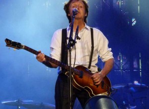 Paul McCartney tocó un tema de los Beatles por primera vez en vivo