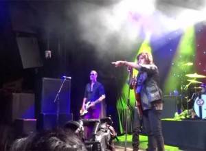 Stone Temple Pilots expulsó a un fanático de un show