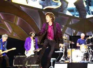 Los Rolling Stones comenzaron con éxito su gira