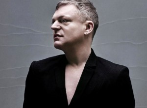 Andy Bell, cantante de Erasure, viene a la Argentina