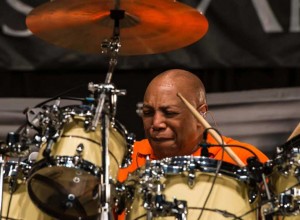 Billy Cobham: “Me siento en paz cuando estoy sobre el escenario”