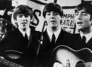 La increíble historia de la guitarra perdida de John Lennon