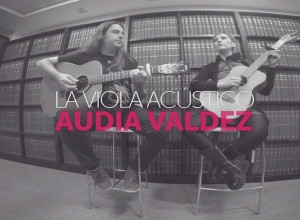 Audia Valdez pasó por la redacción de La Viola