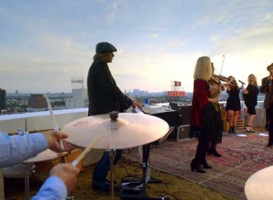 Rod Stewart se subió a la terraza