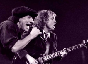 AC/DC se suma al streaming