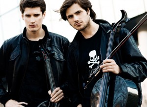 2Cellos, los metaleros de la música clásica, llegan a la Argentina