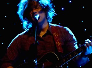 Ryan Adams y su emocionante cover de Foo Fighters