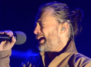 Thom Yorke ahora va por la banda sonora de una obra de teatro