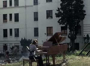 De Rusia con amor: la pianista que versionó la banda sonora de The Walking Dead y otras series