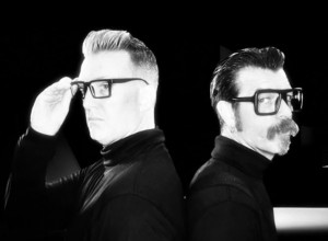 Josh Homme y Jesse Hughes presentan un nuevo tema de Eagles Of Death Metal