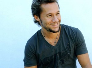 Diego Torres lanzó otro adelanto de su nuevo disco