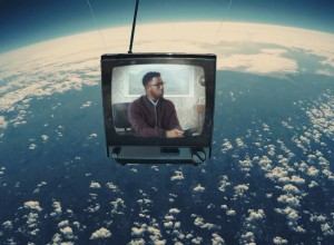 Increíble clip de Kelvin Jones: música en el espacio