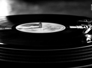 La venta de vinilos superó en ganancias al streaming gratuito