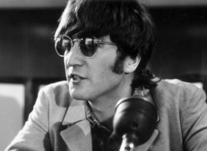 Síntesis: tres covers para homenajear a Lennon en su cumpleaños