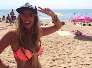 Camila Rajchman, la cantante de Rombai, deja la banda