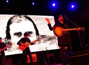 La obra de Charly GarcÃ­a en tono indie