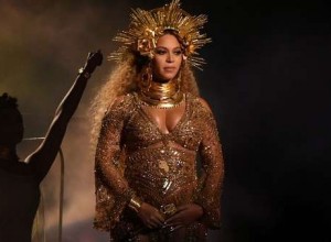 Grammy 2017: Beyoncé deslumbró con un show increíble y fue ovacionada