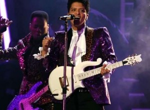 Grammy 2017: el homenaje a Prince de Bruno Mars y The Time