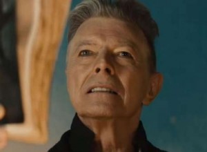 David Bowie, el artista del año en los Brit Awards