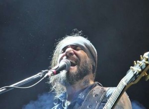 Cosquín Rock 2017: Pappo dijo presente y Carajo trajo la noche