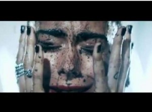 Tini presentó su nuevo Videoclip con un estilo mucho más audaz