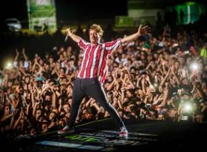 En su debut solista en Argentina, Chano cantó con su hermano Bambi
